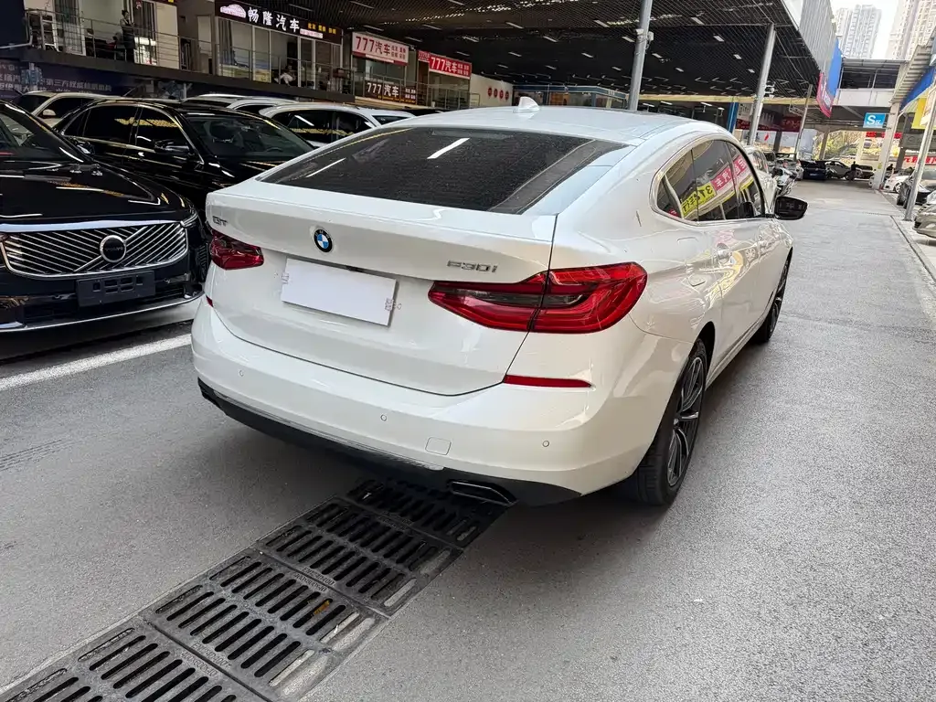 BMW 6 Series GT — фото 8