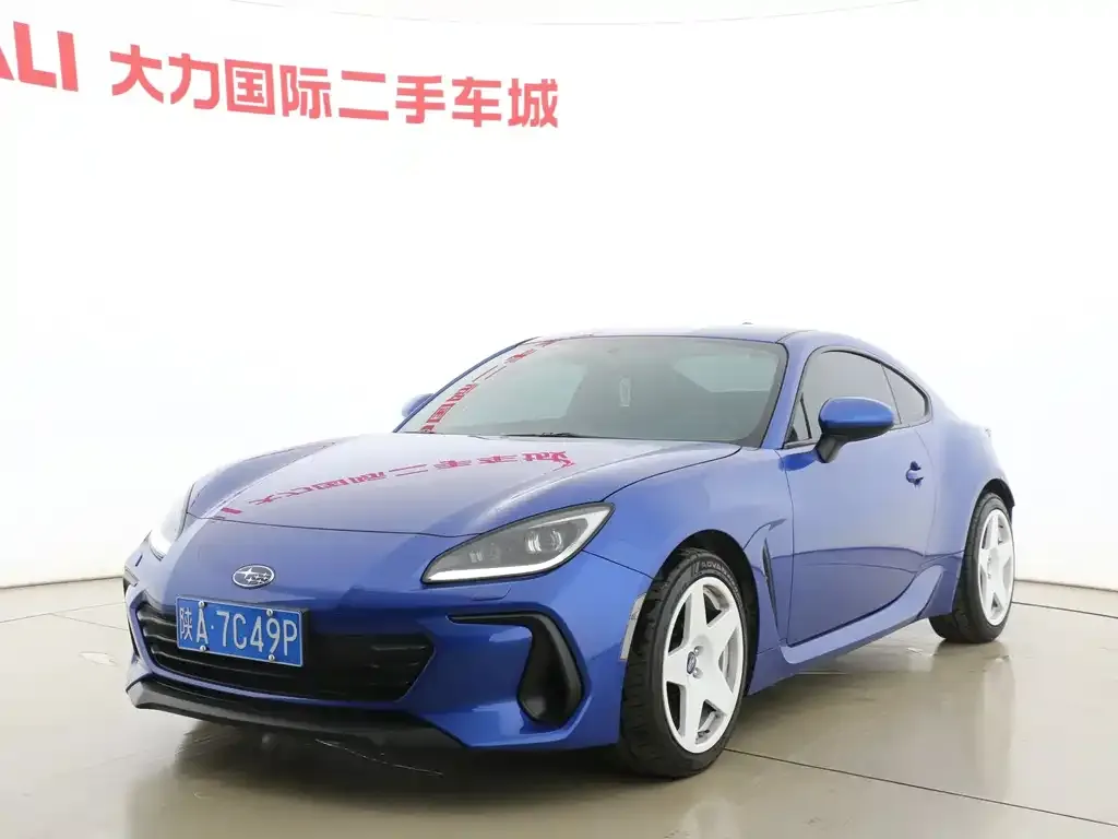 Subaru BRZ — фото 1