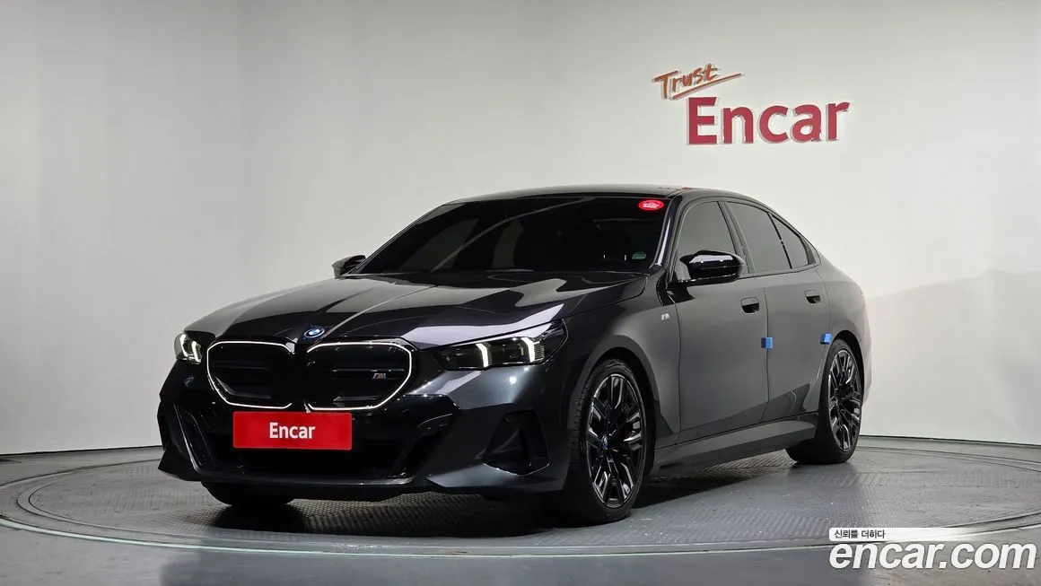 BMW i5 — фото 1