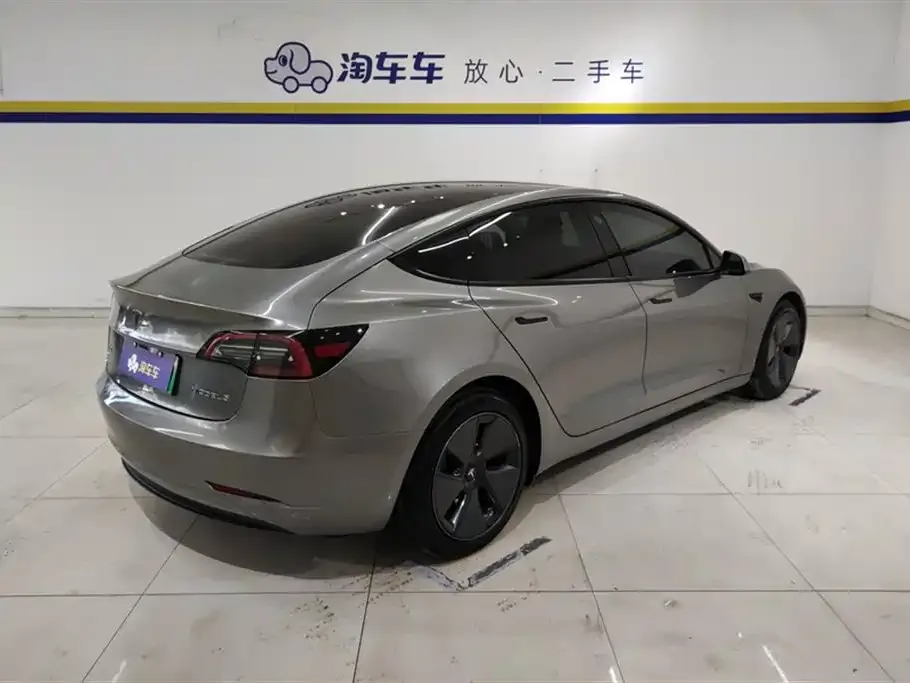 Tesla Model 3 — фото 2