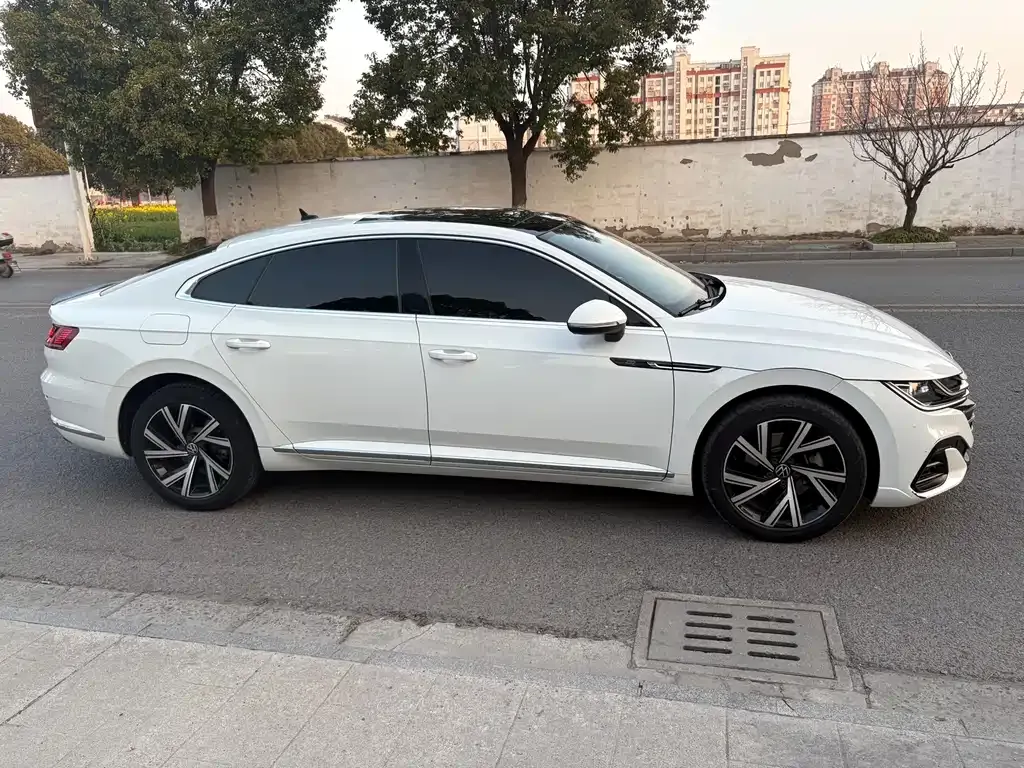 Volkswagen CC — фото 5