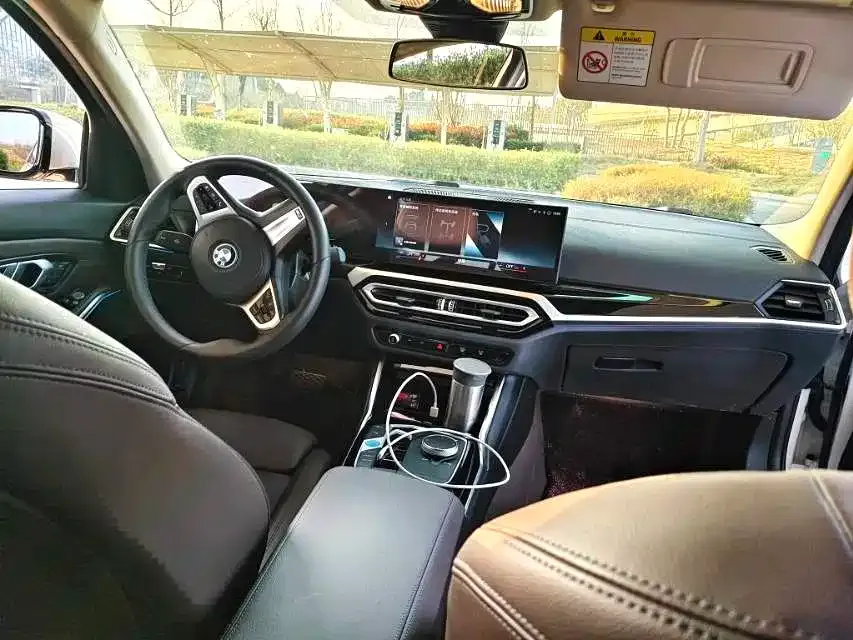 BMW i3 — фото 2