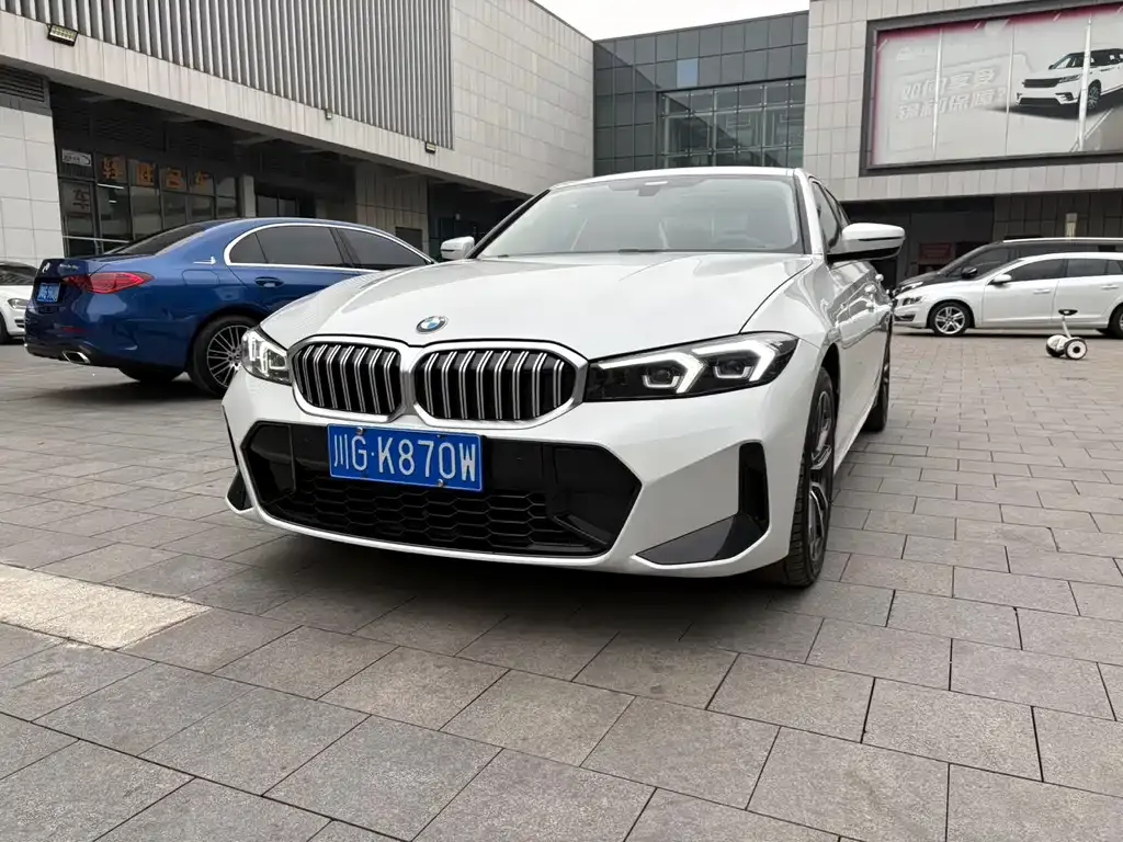 BMW 3 Series — фото 1