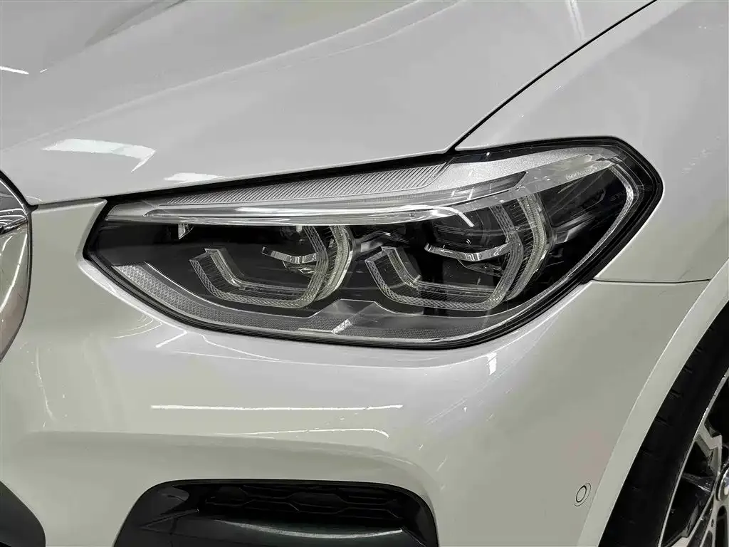BMW X3 — фото 7