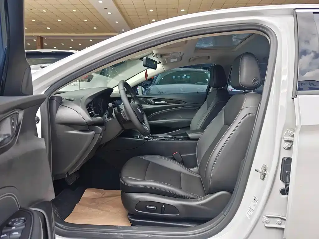 Buick Regal — фото 5