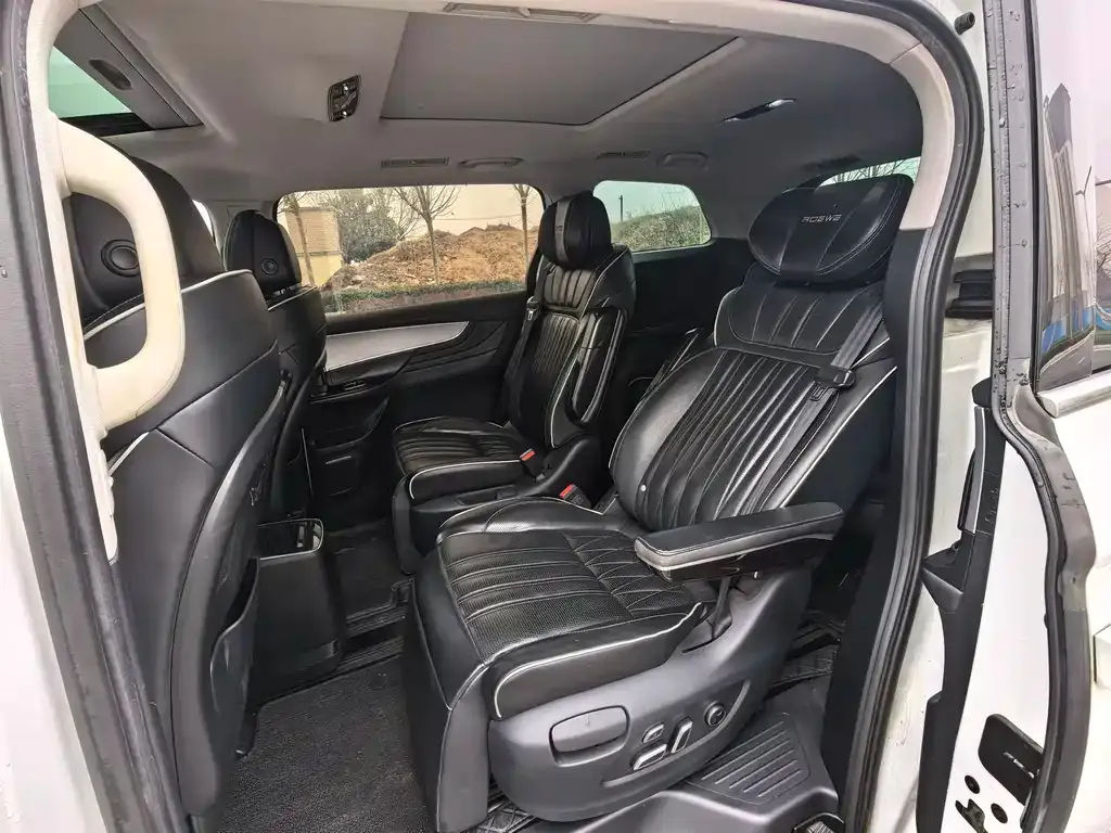 Roewe iMAX8 — фото 7