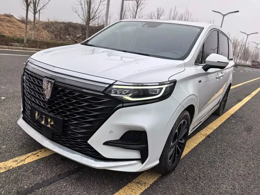 Roewe iMAX8 — фото 8