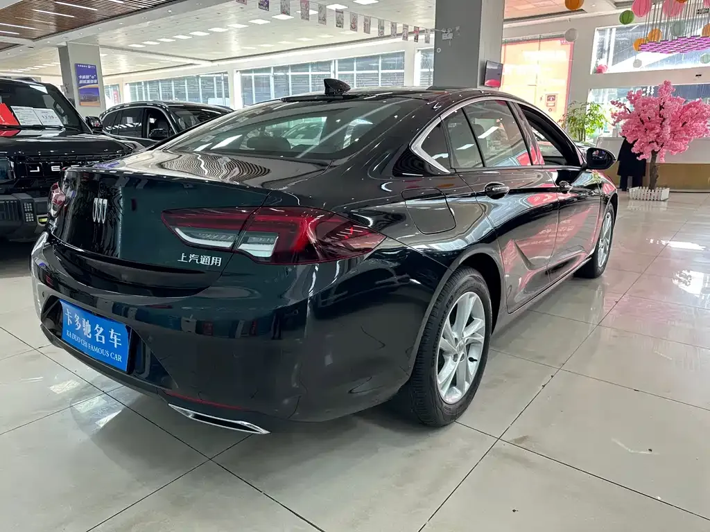 Buick Regal — фото 2