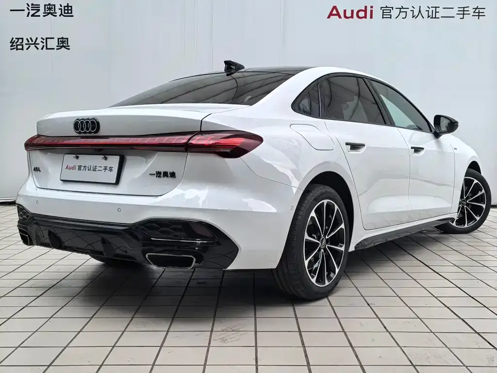 Audi A5L — фото 8