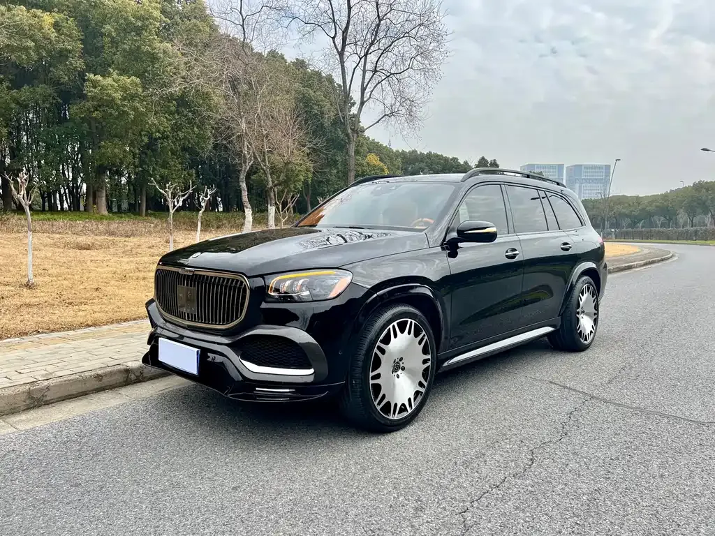 Mercedes-Benz GLS — фото 1