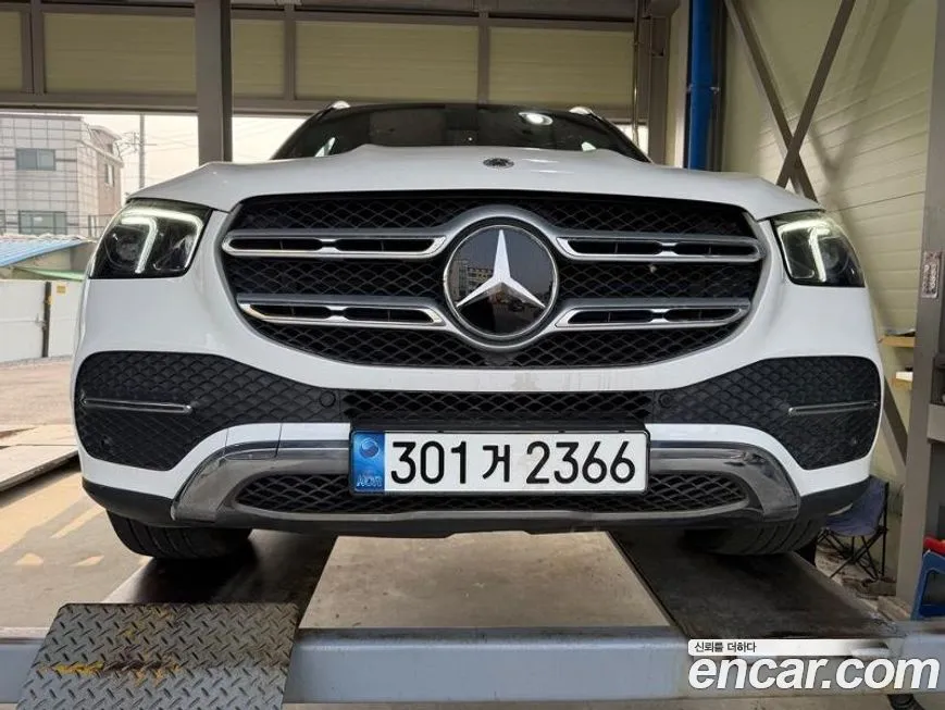 Mercedes-Benz GLE-Class — фото 2
