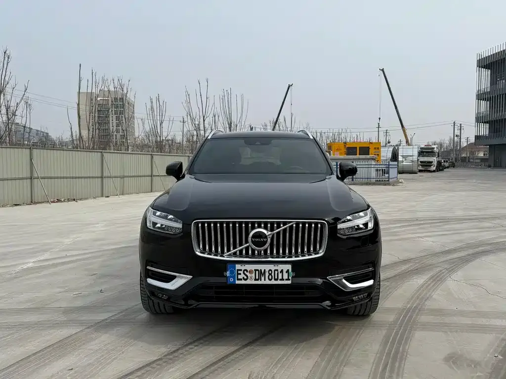 Volvo XC90 — фото 2