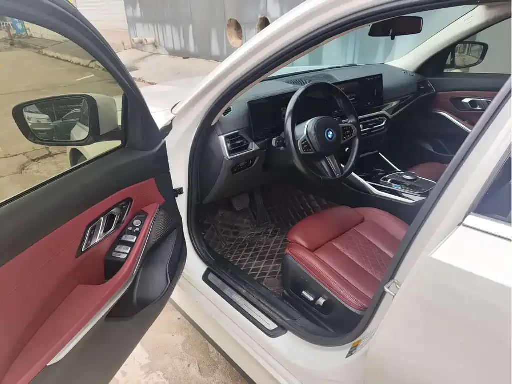 BMW i3 — фото 4