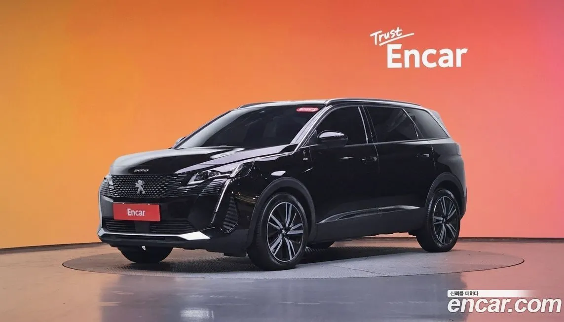 Peugeot 5008 — фото 1