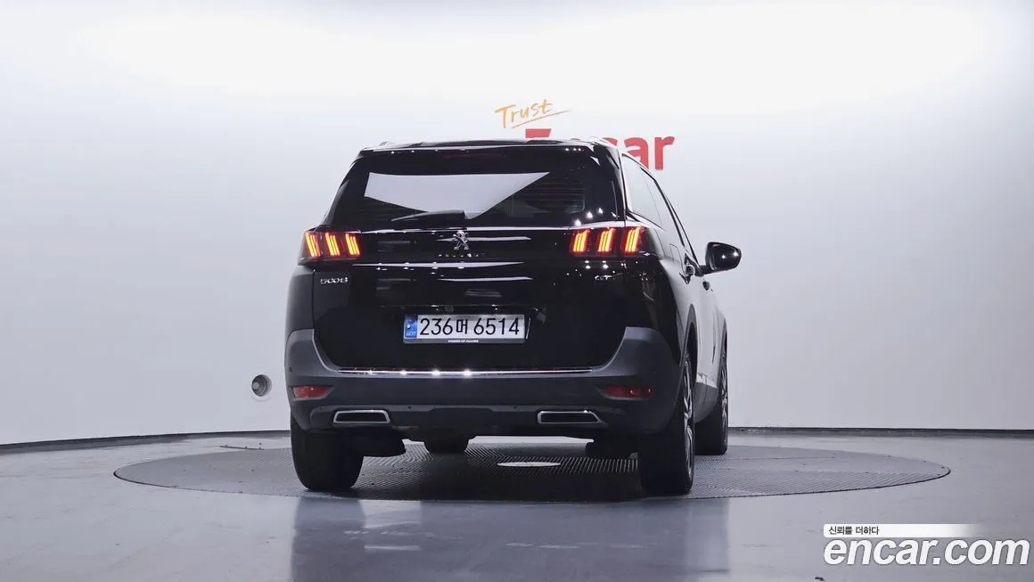 Peugeot 5008 — фото 4