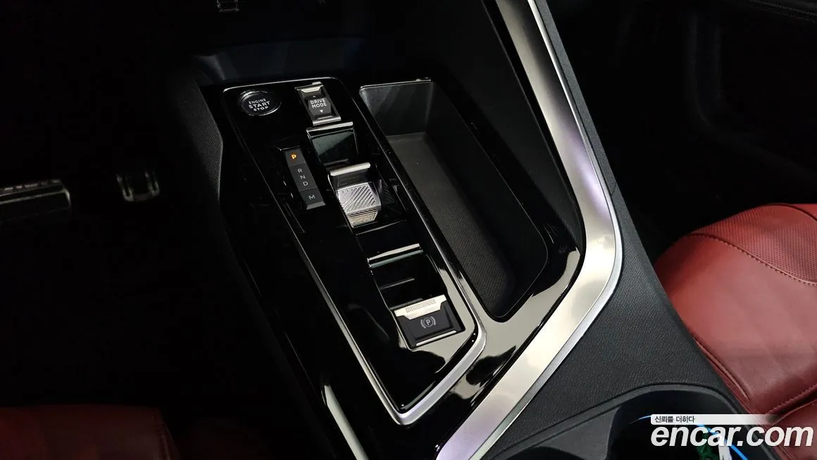 Peugeot 5008 — фото 9