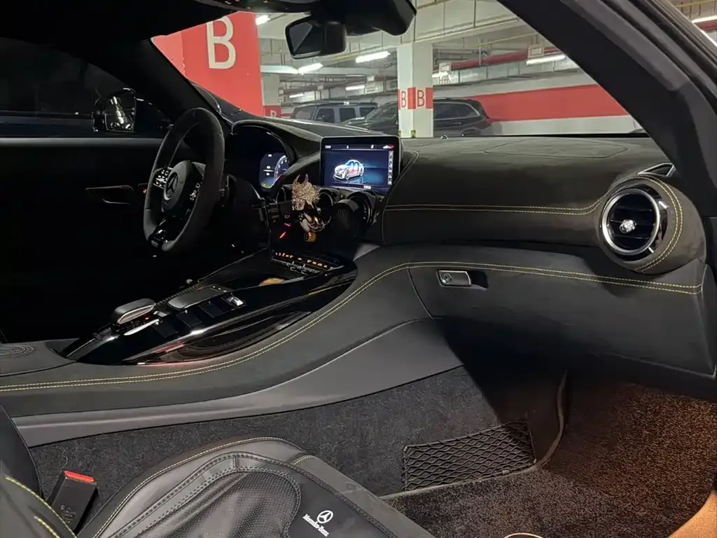 Mercedes-Benz AMG GT — фото 4