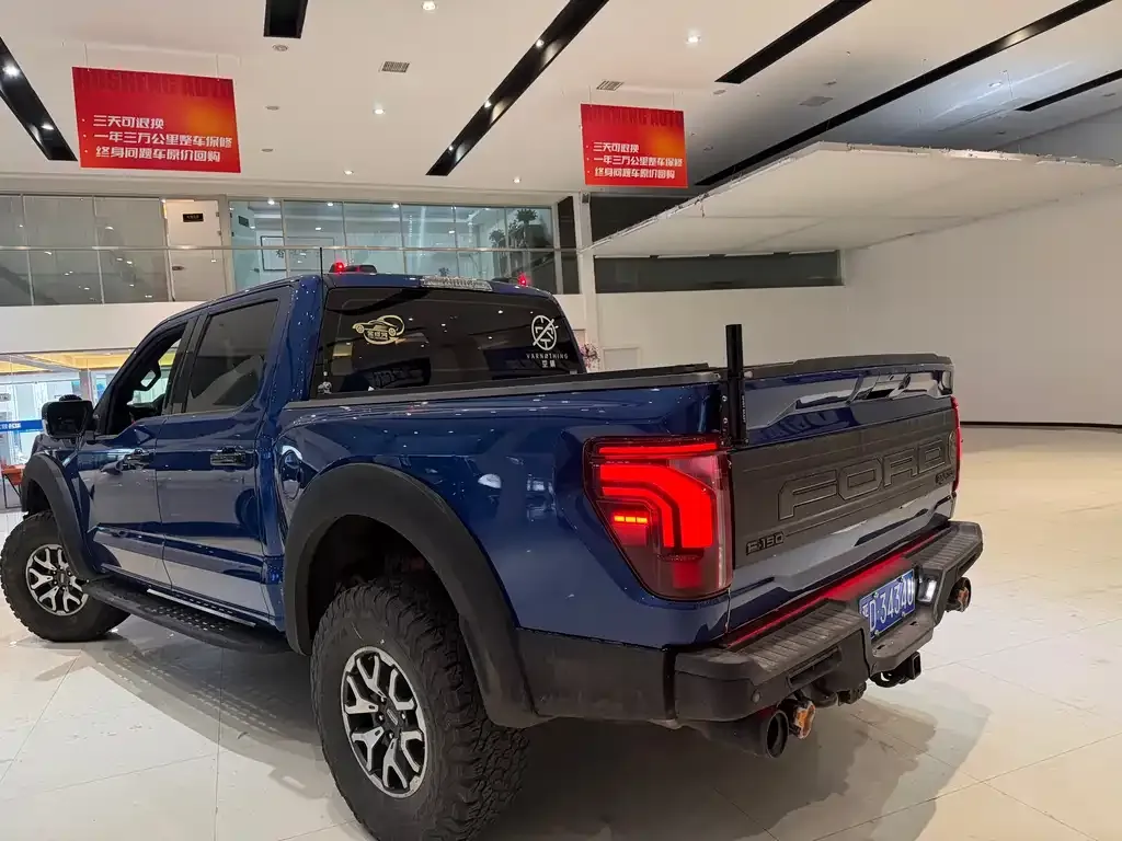 Ford F-150 Raptor — фото 4