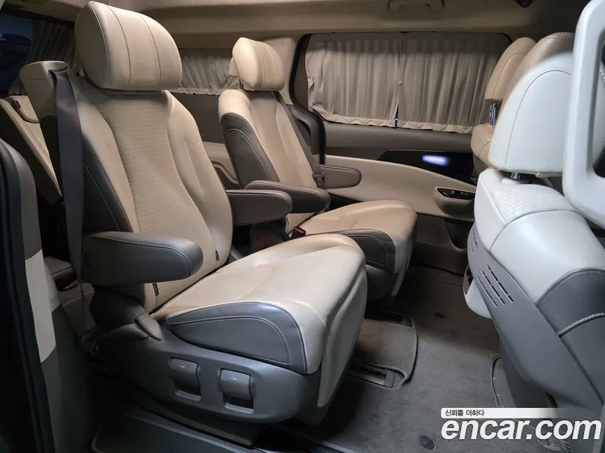Kia Carnival — фото 2
