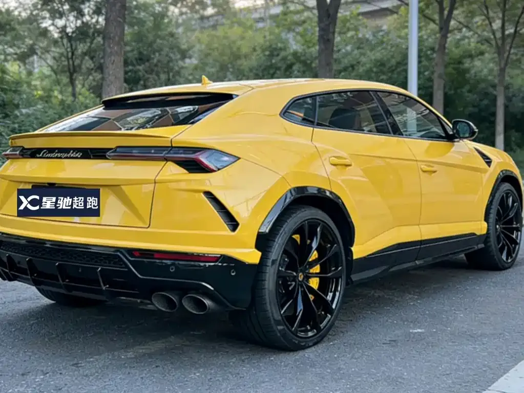 Lamborghini Urus — фото 3