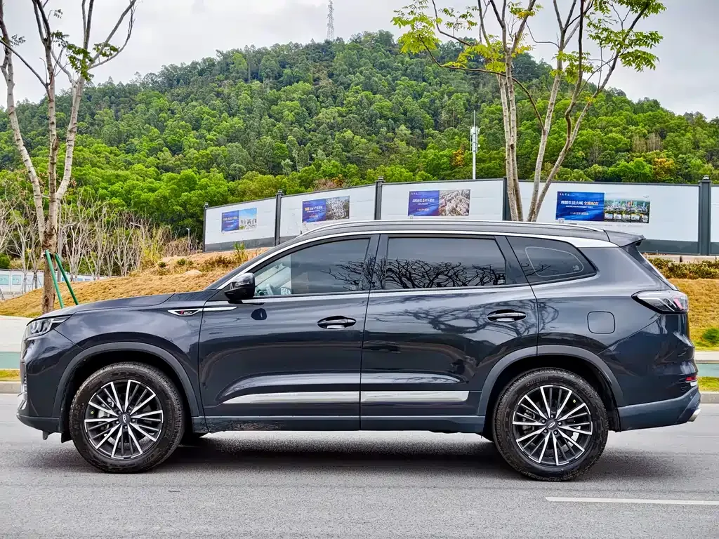 Chery Tiggo 8 PLUS — фото 8