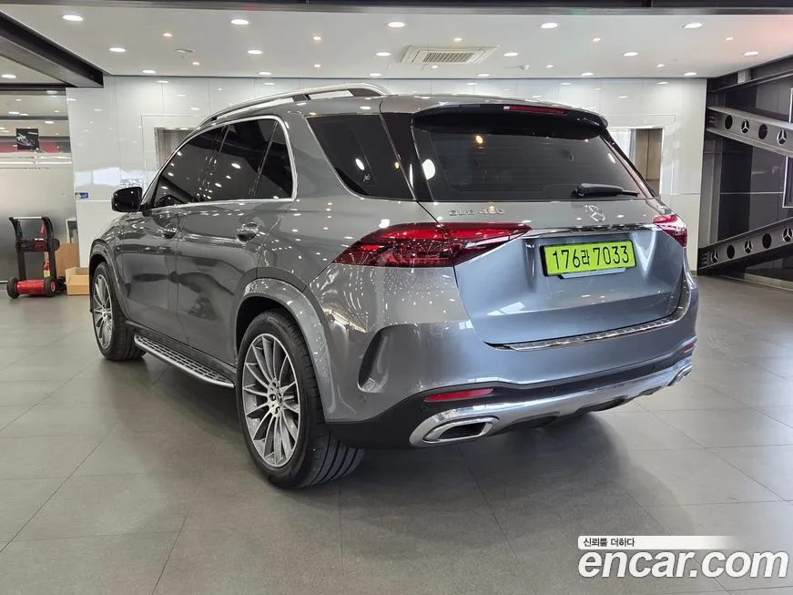 Mercedes-Benz GLE-Class — фото 4