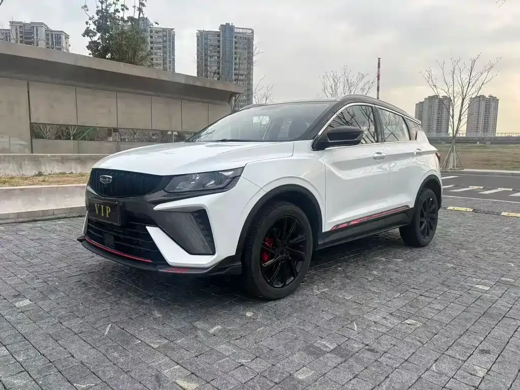 Geely Binyue — фото 1