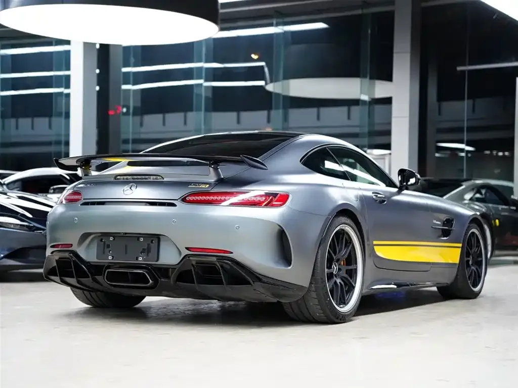 Mercedes-Benz AMG GT — фото 8