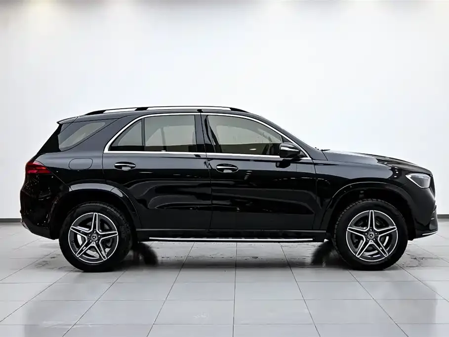 Mercedes-Benz GLE — фото 7