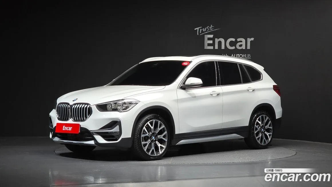 BMW X1 — фото 1