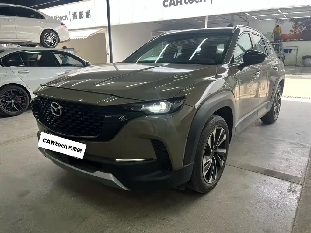 Mazda CX-50 — фото 1