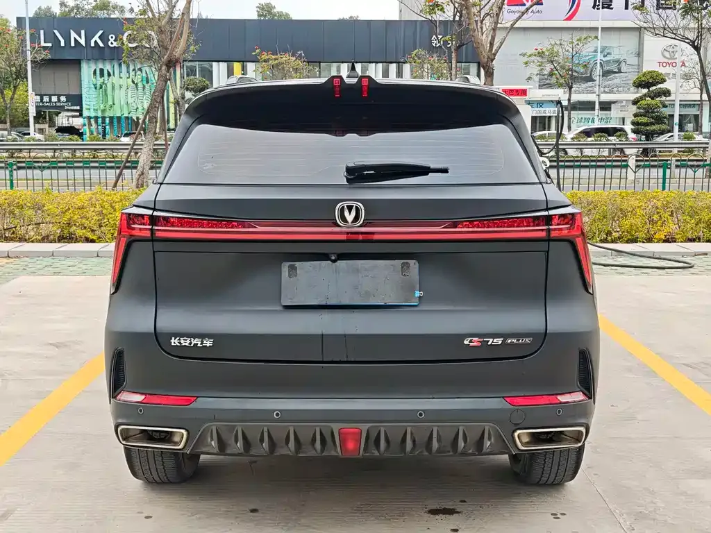 Changan CS75PLUS — фото 2