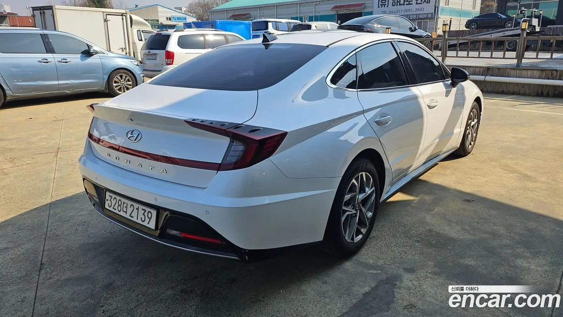 Hyundai Sonata — фото 6