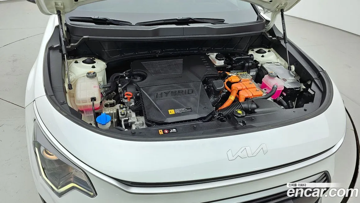 Kia Niro — фото 10