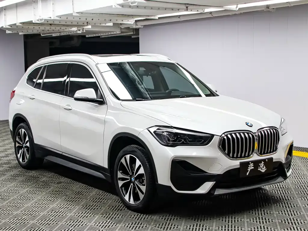 BMW X1 — фото 3