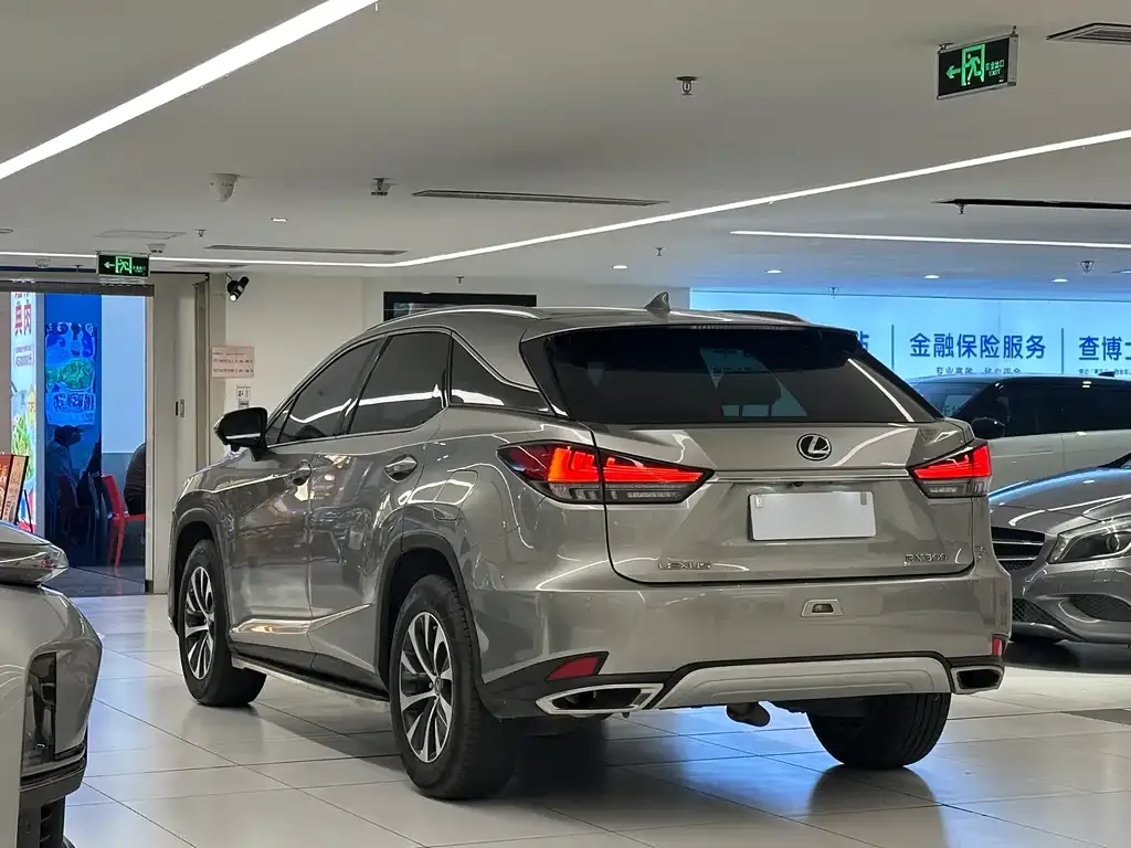 Lexus RX — фото 9