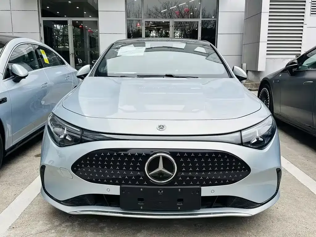 Mercedes-Benz CLA PHEV — фото 10