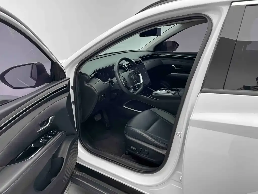 Hyundai Tucson — фото 6