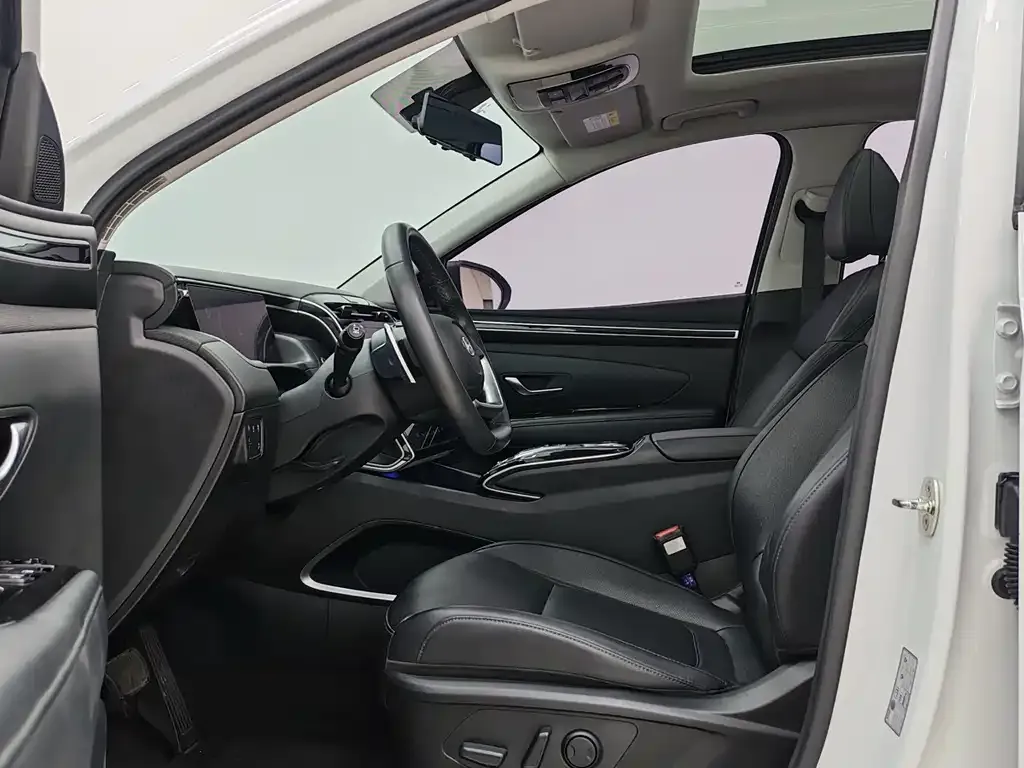 Hyundai Tucson — фото 8