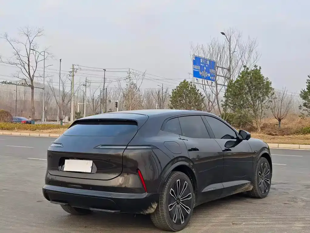 Avatr 07 — фото 9