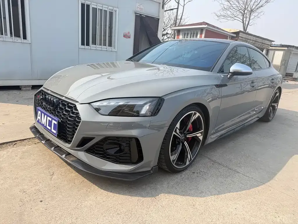 Audi RS 5 — фото 1