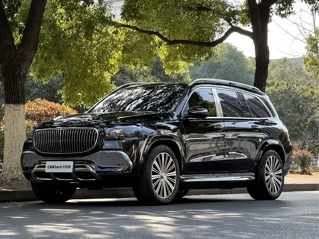 Mercedes-Benz GLS — фото 1