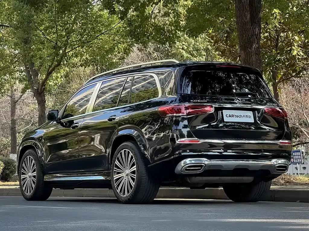 Mercedes-Benz GLS — фото 4
