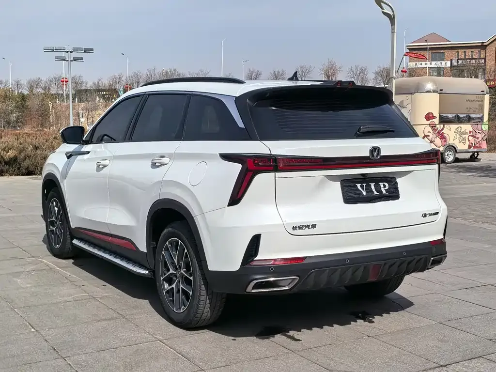 Changan CS75PLUS — фото 8