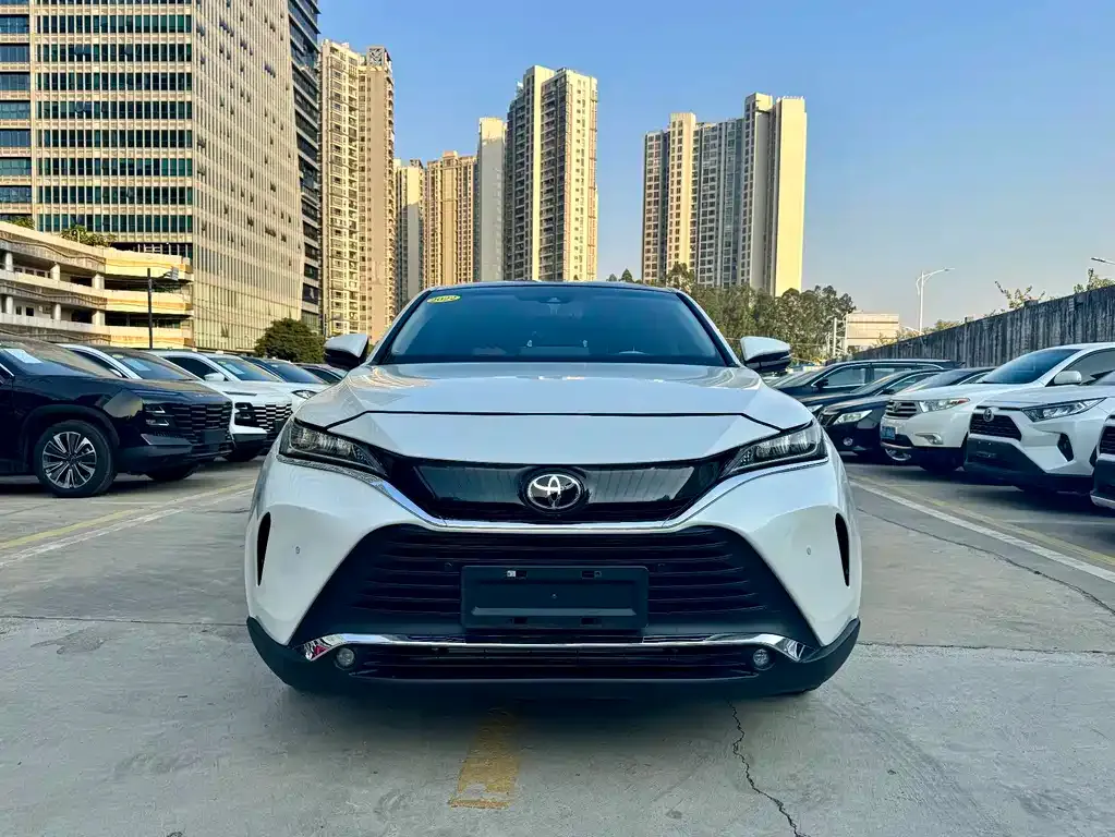 Toyota Harrier — фото 10