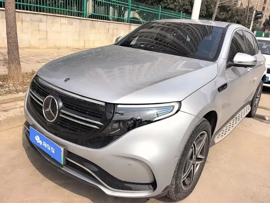 Mercedes-Benz EQC — фото 1