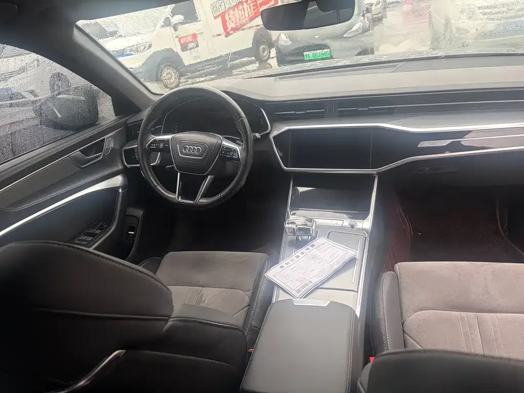 Audi A6L — фото 9