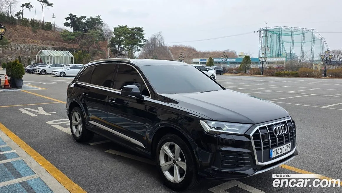 Audi Q7 — фото 5