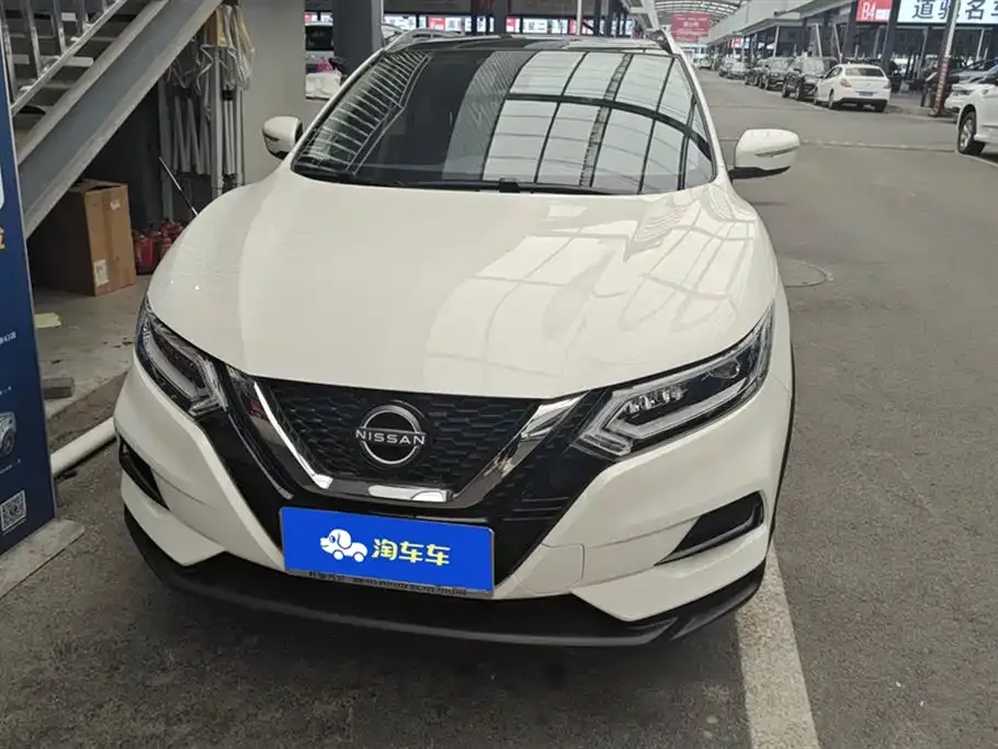 Nissan Qashqai — фото 4