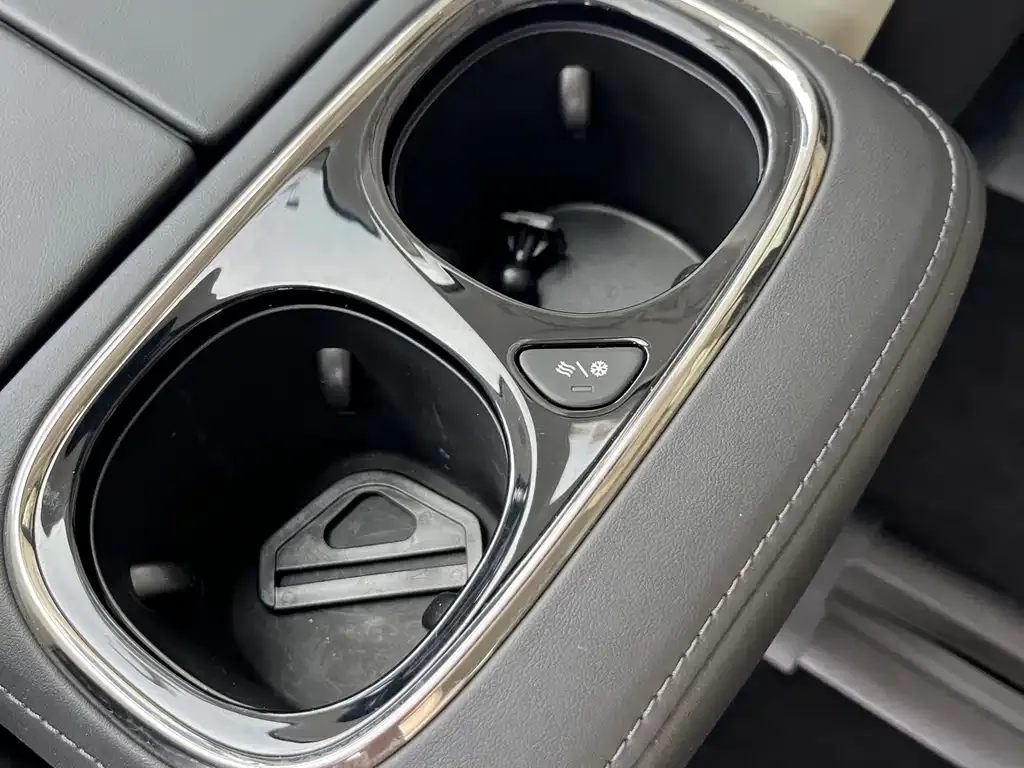 GAC Motor Trumpchi E9 — фото 3